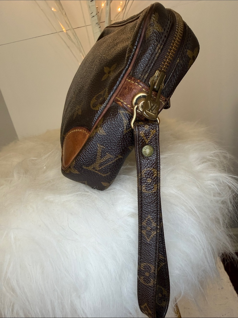Louis Vuitton GUC vintage brown monogram 10 x 7 clutch.Clean&conditioned - Picture 4 of 14